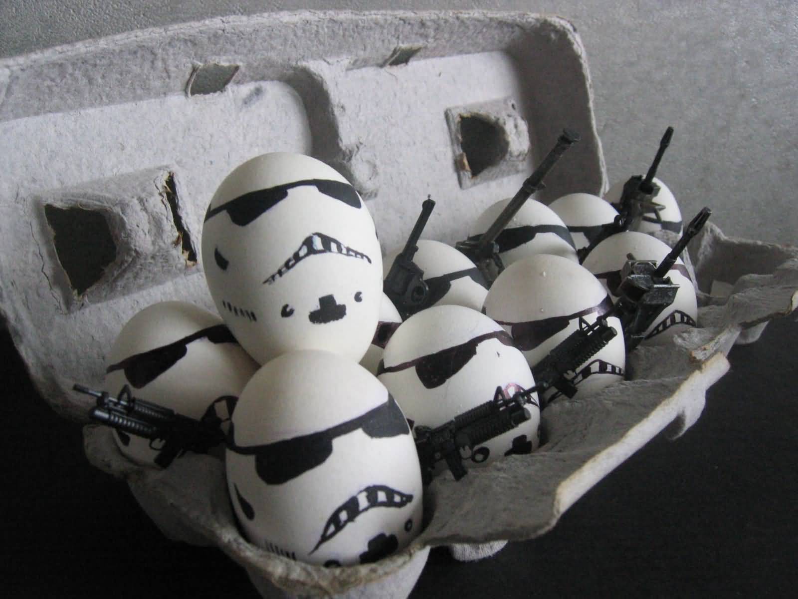 Funny Soldier Eggs Picture
