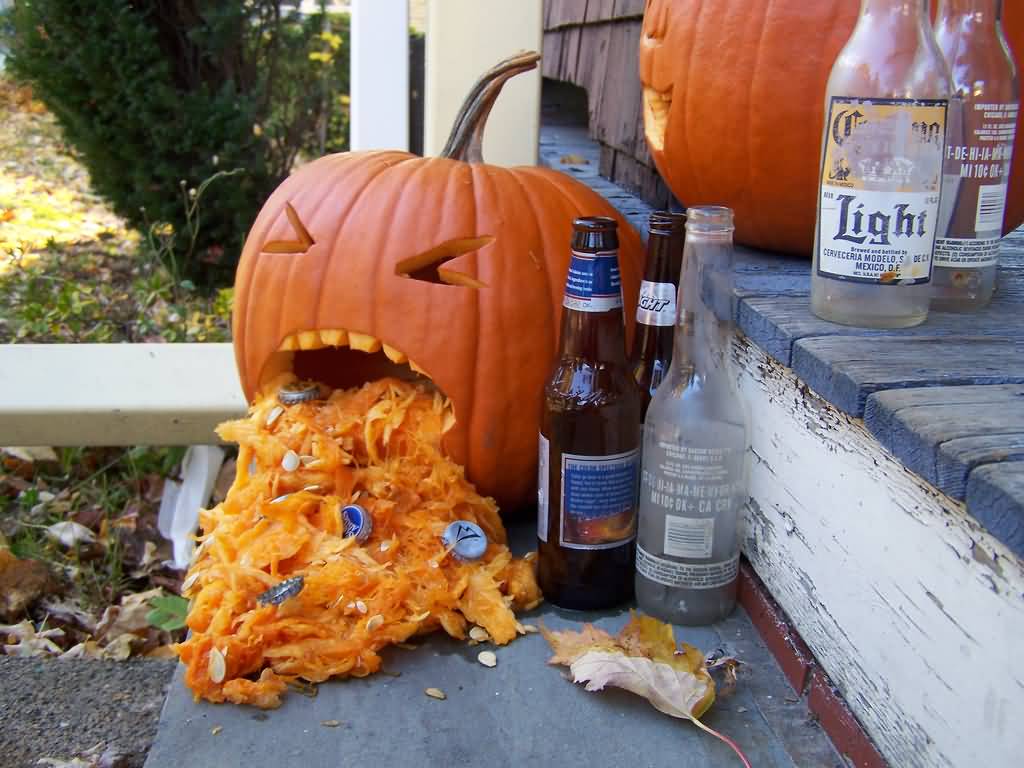 Funny Vomiting Pumpkin Picture