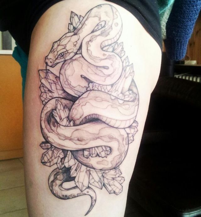 Grey Ink Snake Tattoo On Girl Left Side Upper Leg