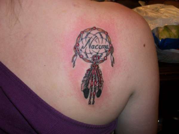 Nacoma Dreamcatcher Tattoo On Right Back Shoulder
