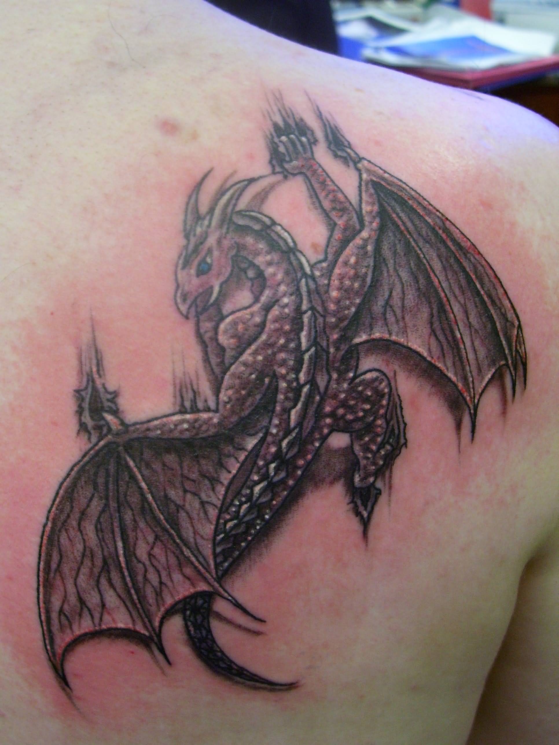 Right Back Shoulder Grey Ink Dragon Tattoo