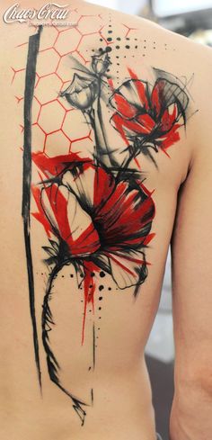 Right Back Shoulder Watercolor Lily Tattoo by Maike Werner