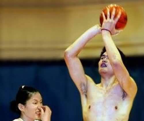 This Basketball Player Is Stinky Funny Picture