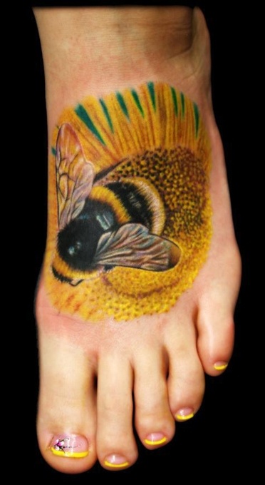 Unique Bumblebee Tattoo On Girl Left Foot