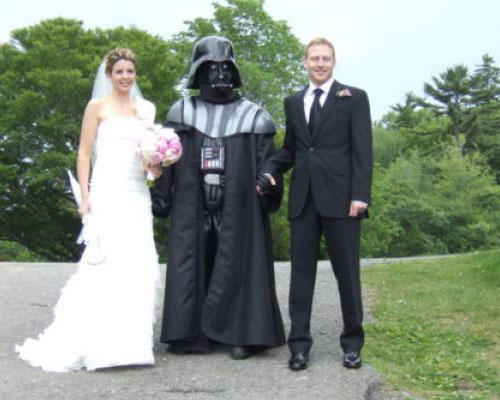 Wedding Couple With Darth Vedar Funny Picture