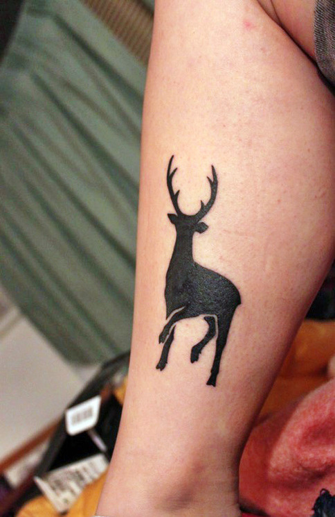 Black Silhouette Cute Deer Tattoo On Side Leg