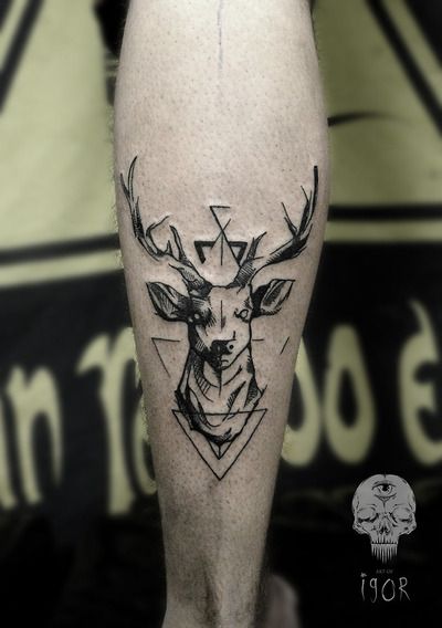 Black n Grey Geometric Deer Tattoo On Back Leg