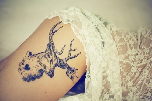 Cute Deer Tattoo On Side Thigh