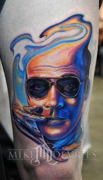 Fantastic 3D Hunter Thompson Face Tattoo On Thigh By Mike Devries