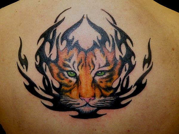 Greewn Eyes Tiger Head Tattoo On Upper Back