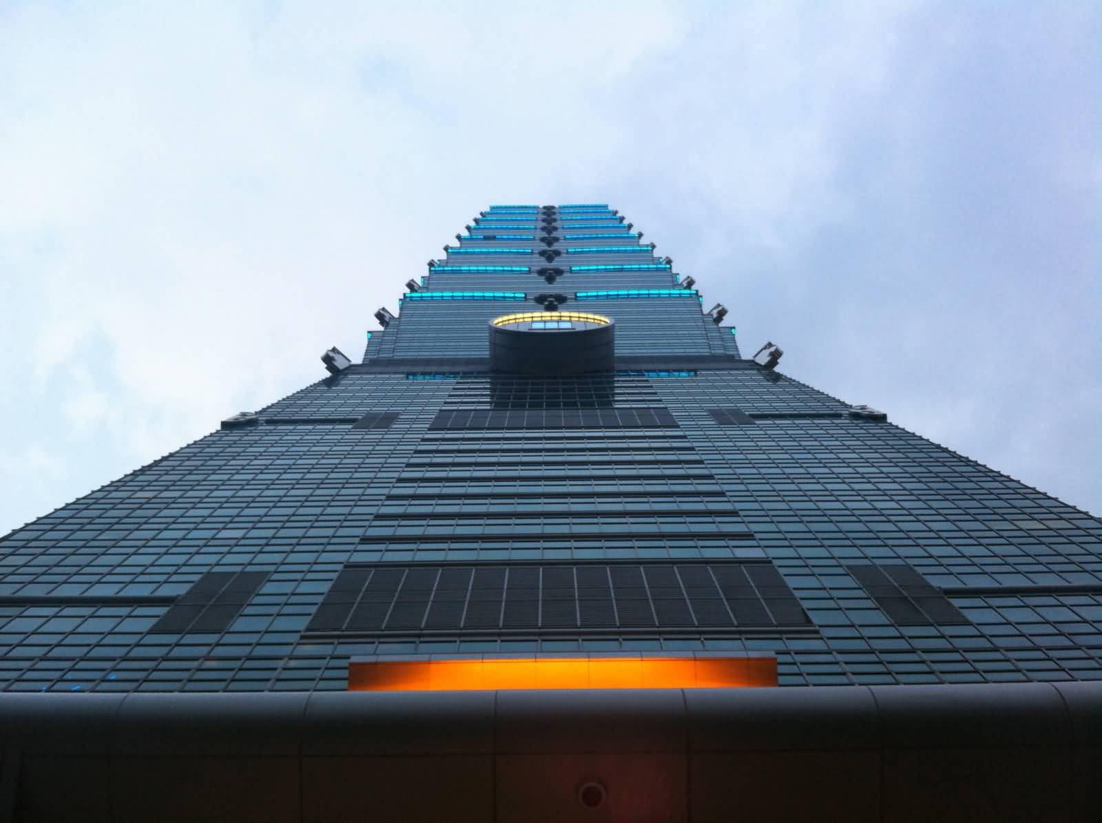 Incredible Taipei 101 Tower View From Below