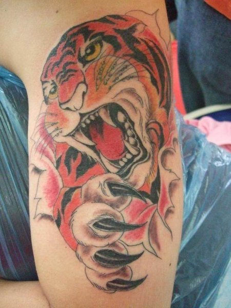 Japanese Tiger Face Tattoo On Half Sleeve