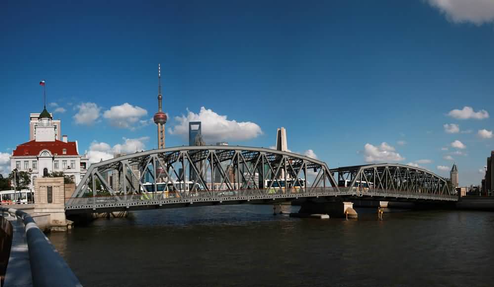 Pearl Tower Behind The Waibaidu Bridge