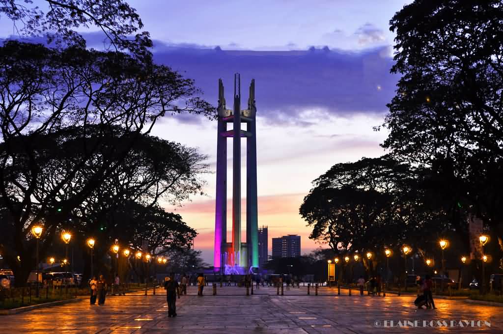 Quezon Memorial Shrine And The Dancing Fountain