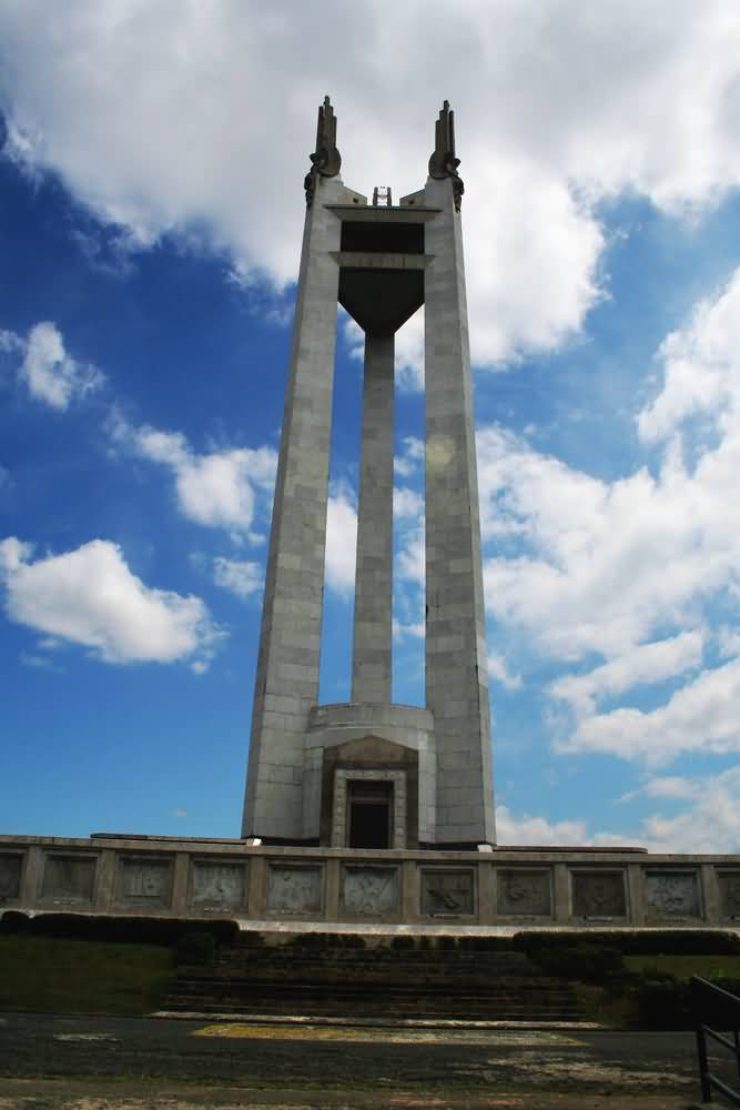 Quezon Memorial Shrine Front View