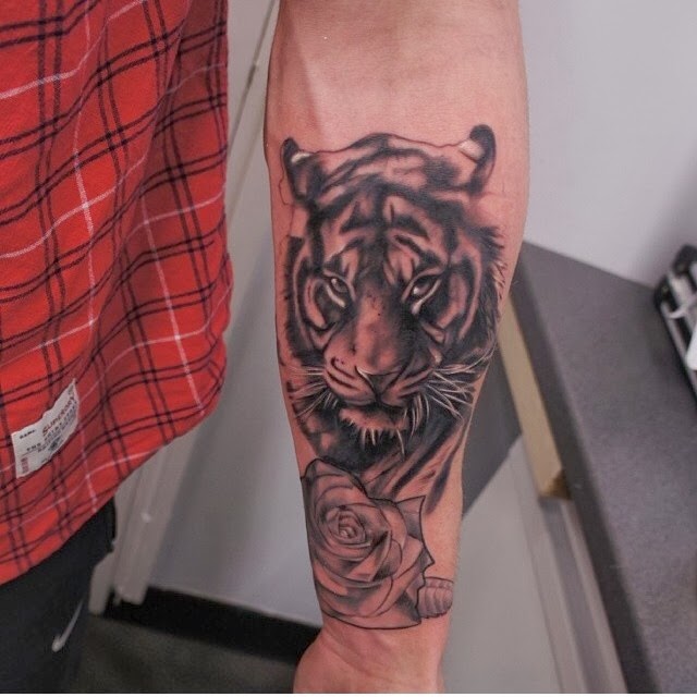 62+ Best Tiger Tattoos On Forearm