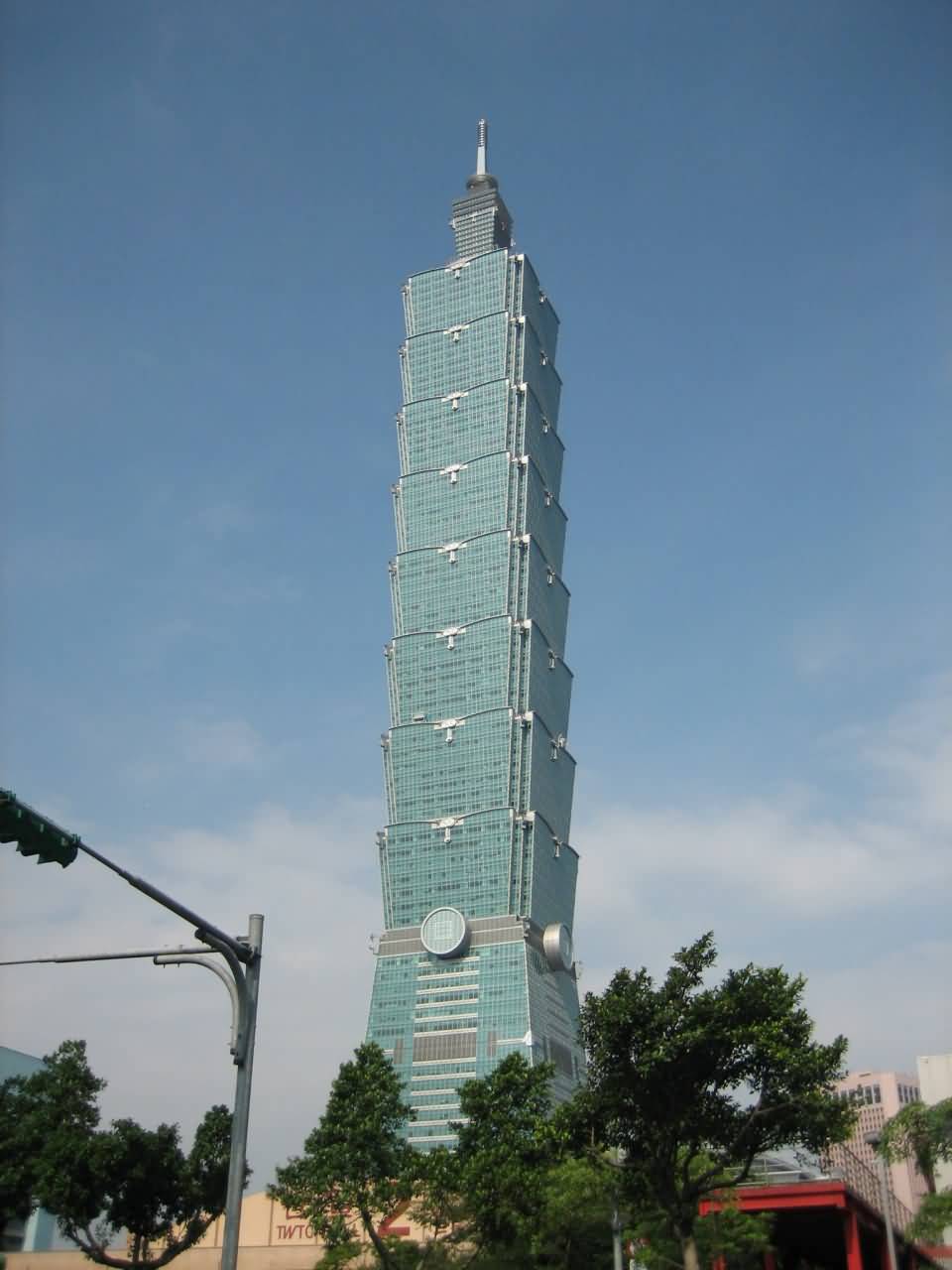 The Taipei 101 Beautiful Skyscraper Of Taiwan