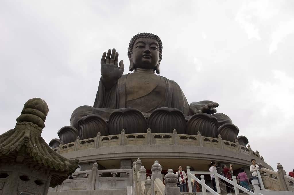 Tian Tan Buddha Statue View