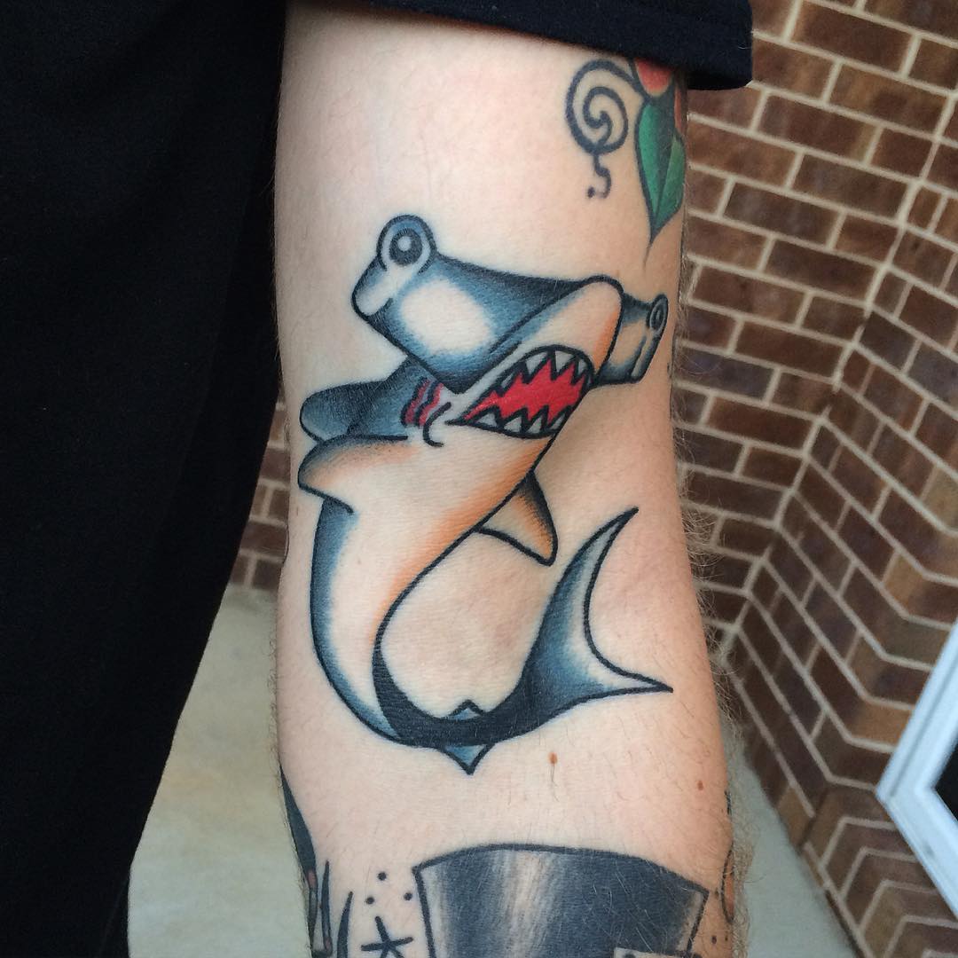 Traditional Hammer Head Shark Tattoo On Left Sleeve
