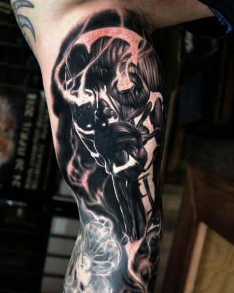 Unique Black Ink Man Face Tattoo On Right Bicep By Hokowhitu Sciascia