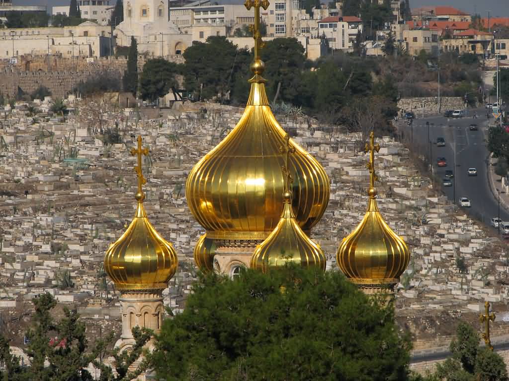 Beautiful Golden Domes Of The Mary Magdalene Church