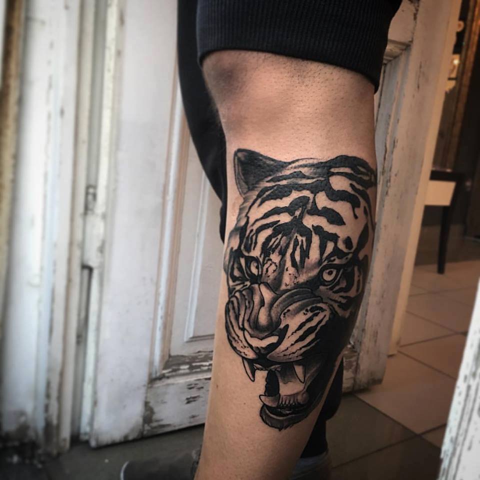 Black Ink Roaring Tiger Head Tattoo On Left Leg By Kubec