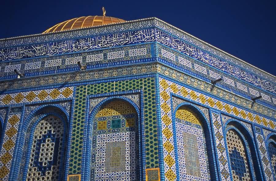 Details Of The Exterior Wall Of The Dome Of The Rock