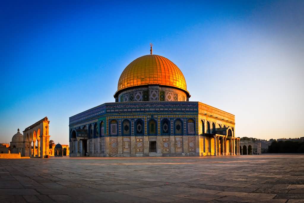 Dome Of The Rock Looks Amazing During Sunset