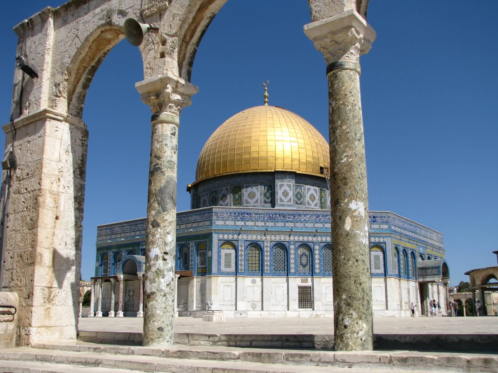 External View Of The Dome Of The Rock From The Southeast1600 x 1200