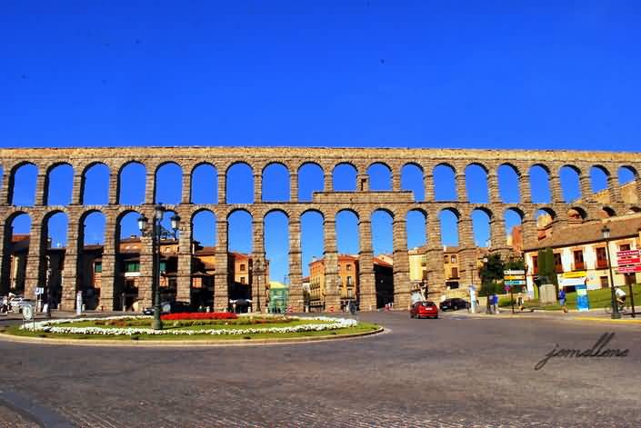Front View Of The Aqueduct Of Segovia