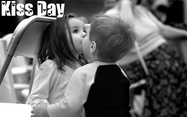 Kiss Day Kissing Kids Picture