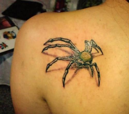 Nice Back Shoulder Spider Tattoo