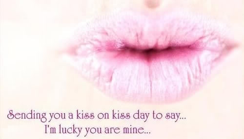 Sending You A Kiss On Kiss Day To Say I'm Lucky You Are Mine Card