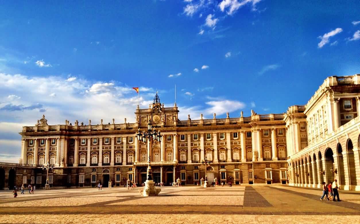 Stunning Royal Palace of Madrid View