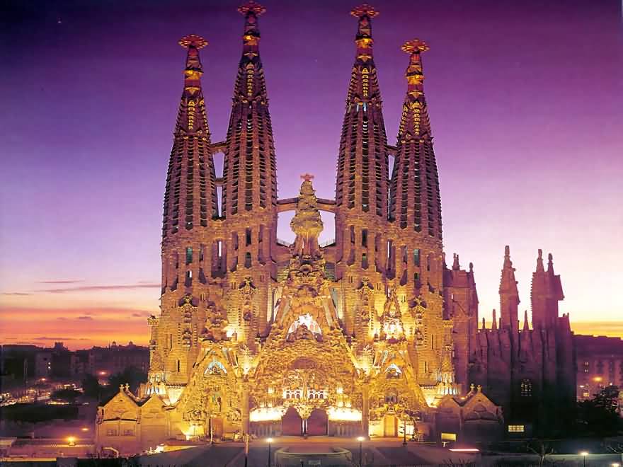 The Sagrada Familia Lit Up At Night