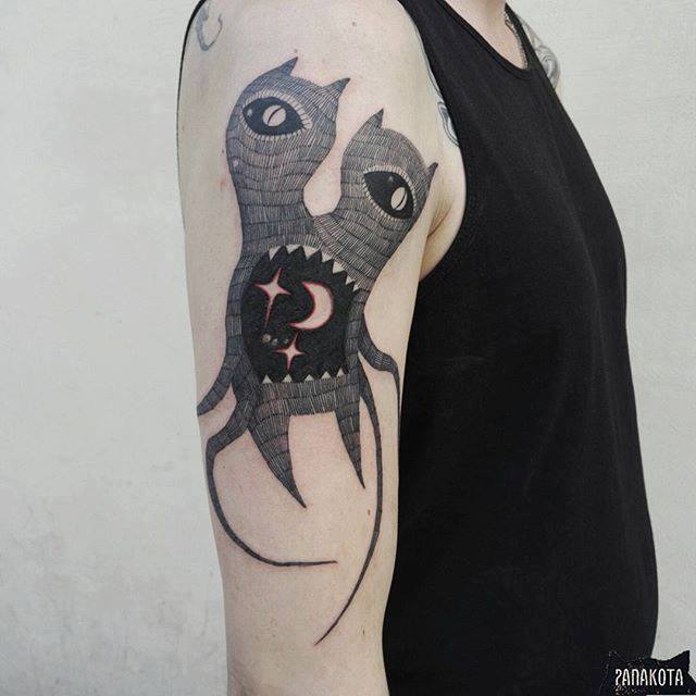 Unique Alien Tattoo On Right Half Sleeve