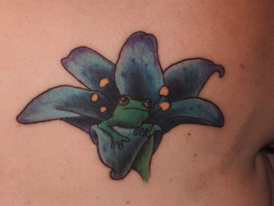 Amazing Lily Flower And Frog Tattoo