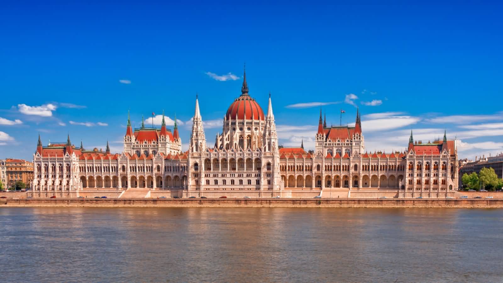 Beautiful Picture Of The Hungarian Parliament Building