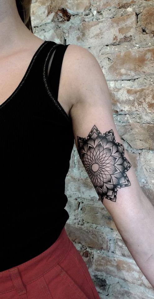 Black Ink Geometric Flower Tattoo On Left Bicep