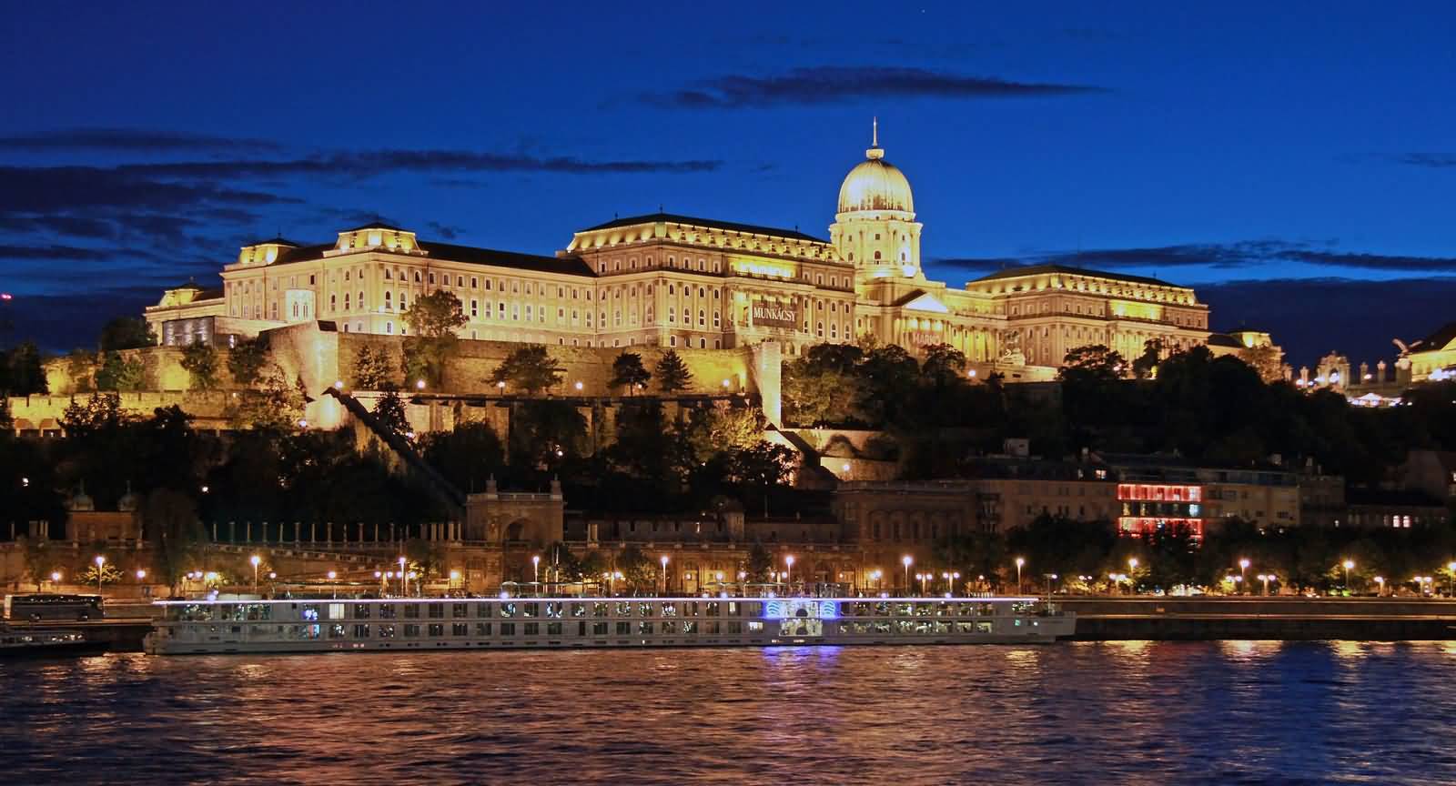 Buda Castle View At Night