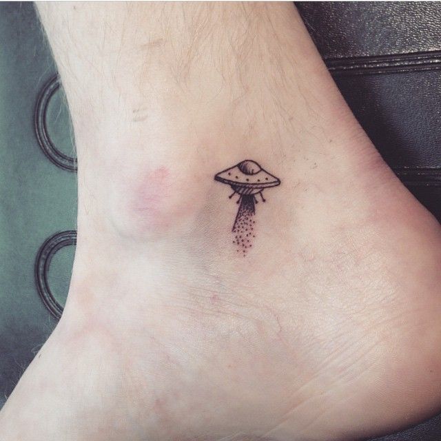 Dotwork Alien UFO Tattoo On Left Ankle By Maria Fernandez