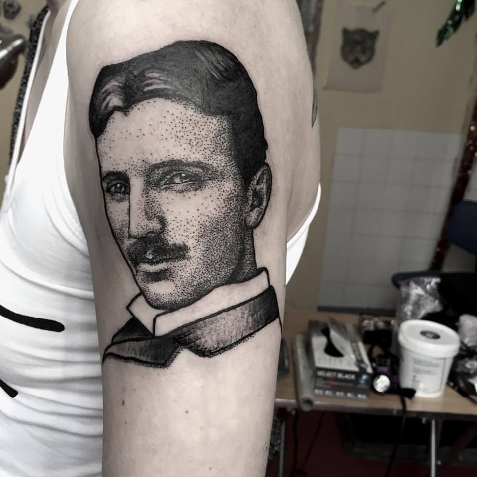 Dotwork Man Face Tattoo On Left Shoulder By Filipa Vargas