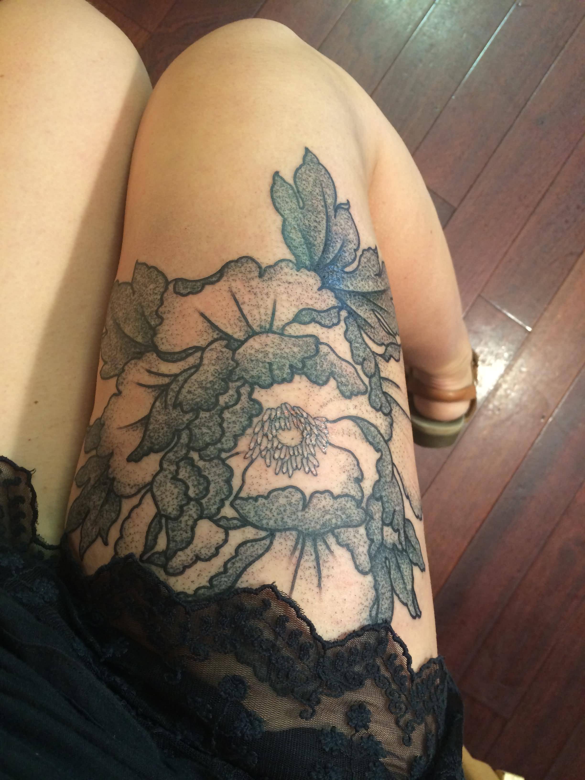 Dotwork Peony Flower Tattoo On Women Right Thigh By Erik Jacobsen