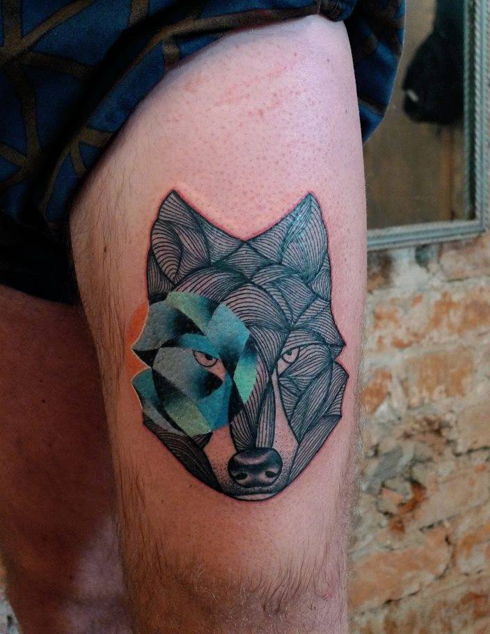 Geometric Wolf Head Tattoo On Left Thigh