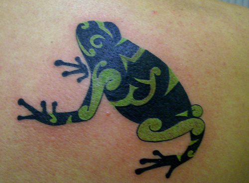 Green And Black Ink Frog Tattoo