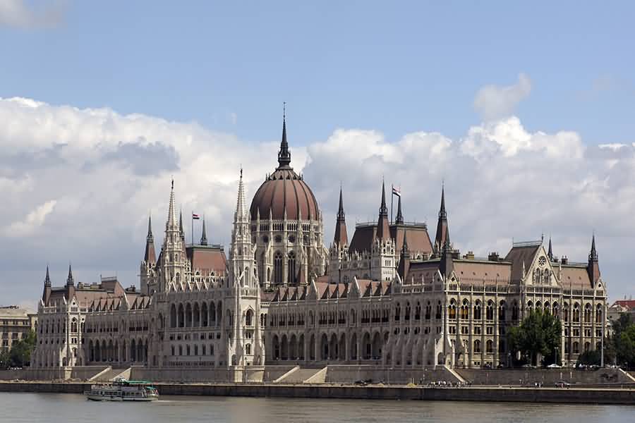 Hungarian Parliament Building Picture