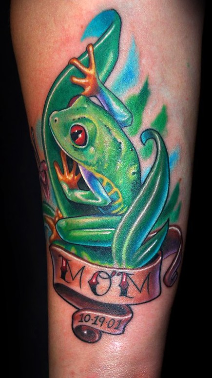 Mom Banner And Frog Tattoo On Sleeve