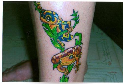 Side Leg Frog Tattoos Sample