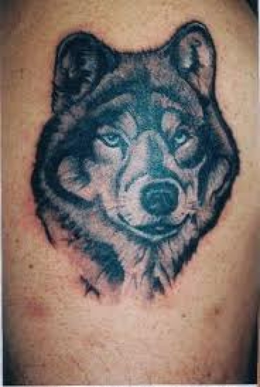 Simple Wolf Head Tattoo Image