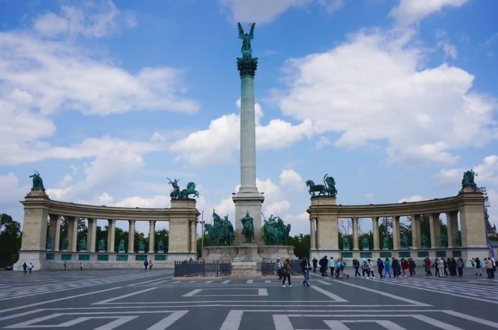 70 Most Incredible The Heroes Square In Budapest Pictures And Photos